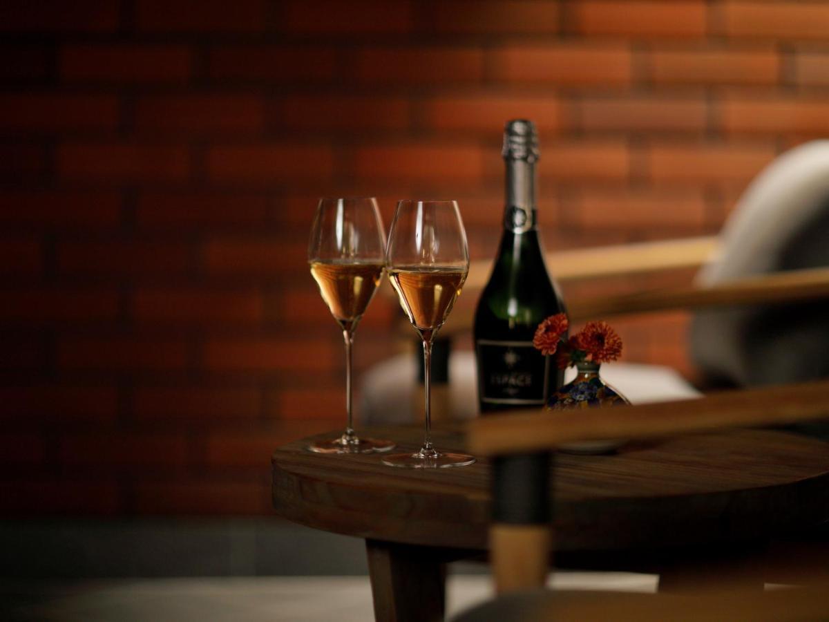The Hotel Sanraku Kanazawa 21Th December 2022 Open Eksteriør bilde Champagne
