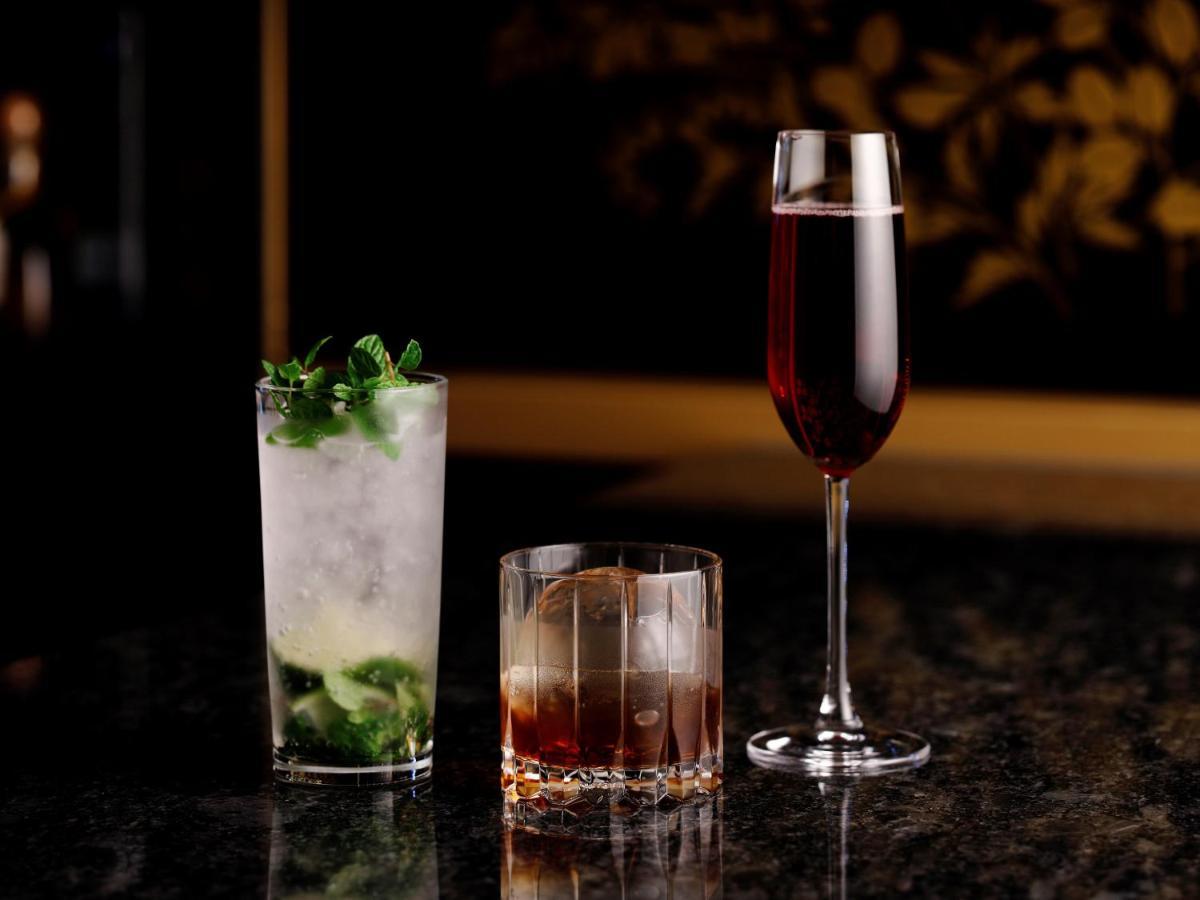 The Hotel Sanraku Kanazawa 21Th December 2022 Open Eksteriør bilde A selection of cocktails